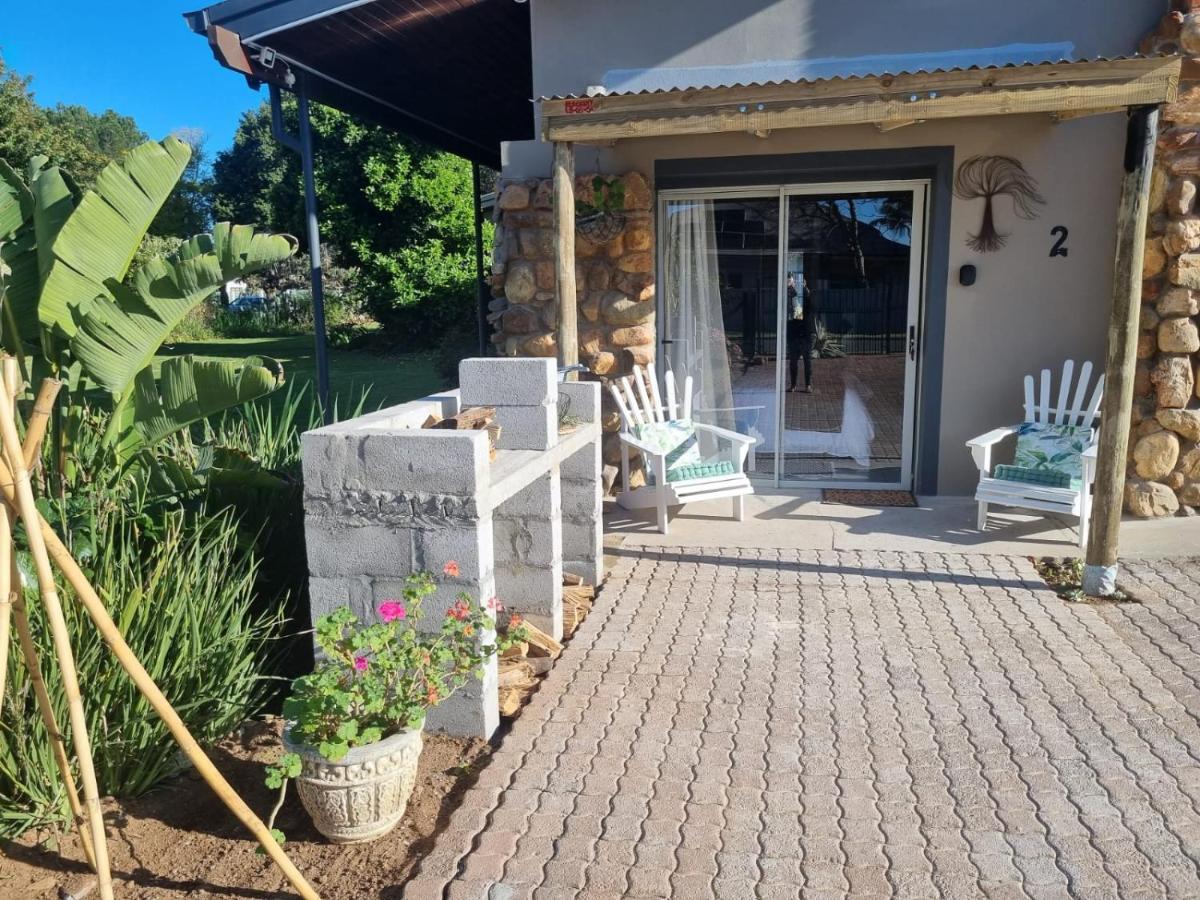 Angel 8 Airbnb Apartment 2 Robertson Bagian luar foto